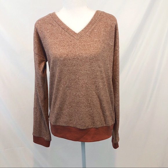 🌸Host Pick🌸 NWT Embroidered Lace Knit Sweater - Picture 6 of 8